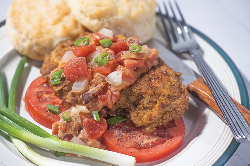 Southern Fried Chicken with Tomato Gravy