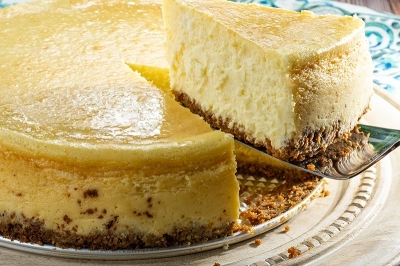 Classic New York Cheesecake
