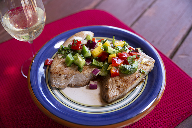 Grilled Tuna Steak With Mango Salsa